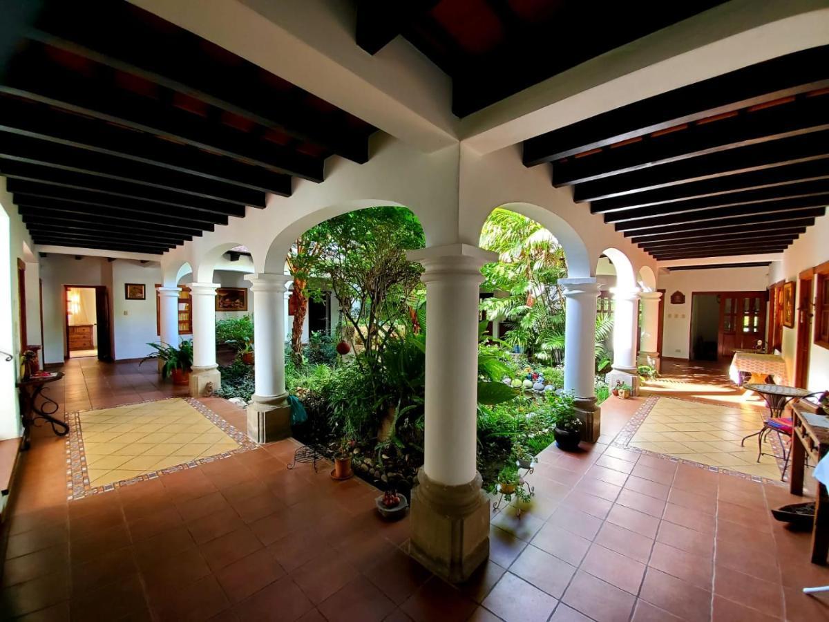 Hotel Y Jardines Casa Buho Antigua Exteriér fotografie